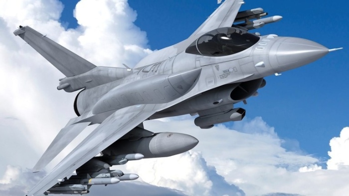 Румъния купува 32 самолета F-16 от Норвегия за 454 млн. евро